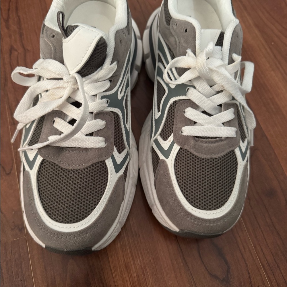 Forever 21 Gray and White Chunky Sneakers